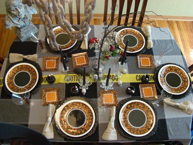 10 DIY Halloween Decorating Ideas