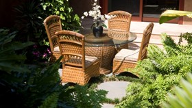 City Backyard Ideas That Will Create An Outdoor Oasis