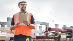 Video: What’s The Difference Between An Architect & A Construction Manager?