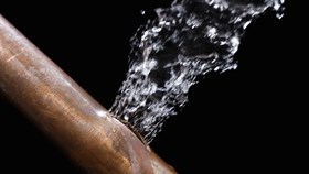 4 Ways To Tell If Your Pipes Are Worn Out